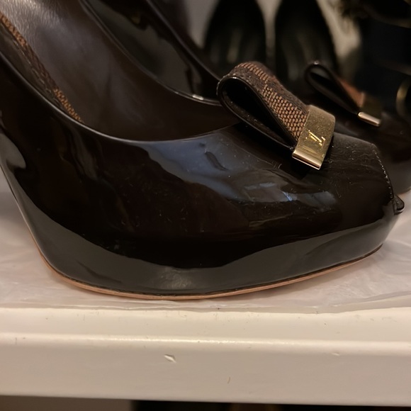 Authentic Louis Vuitton heels New size 35 - Picture 4 of 8